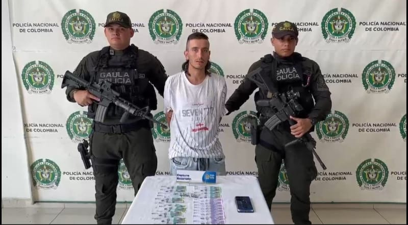 Capturado ‘Juan Mechas’ cuando recibía dos millones de una extorsión en Bucaramanga imagen de la publicación