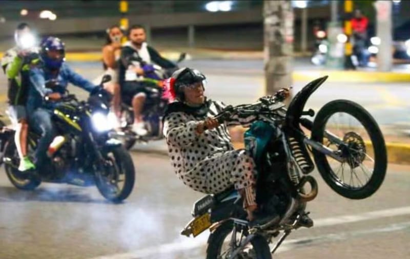 Dirección de Tránsito tuvo duro trabajo en Fiesta de Halloween imagen de la publicación