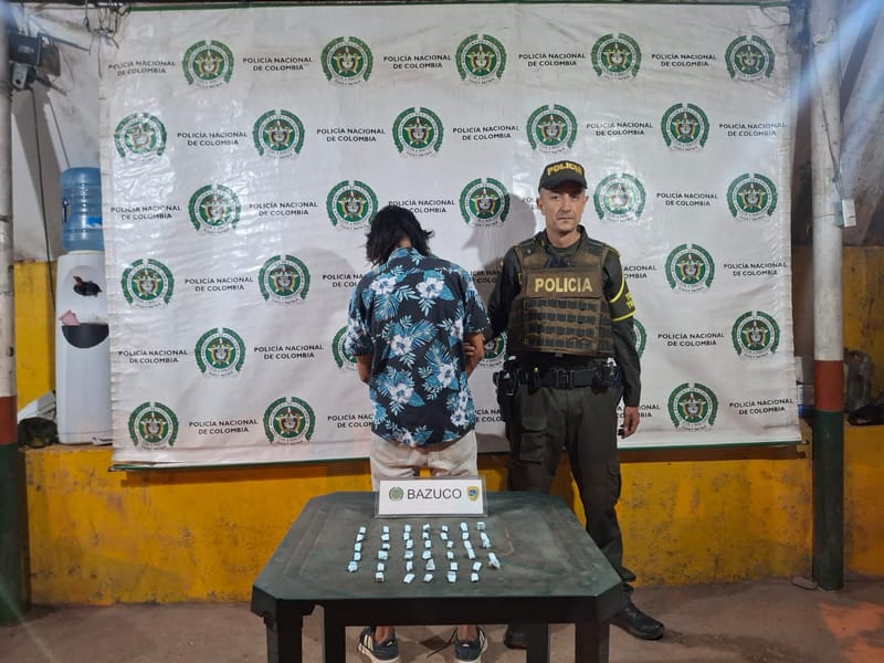 ¡Lo pillaron! Cae dealer en peaje Rionegro, Santander, con 40 dosis de bazuco imagen de la publicación