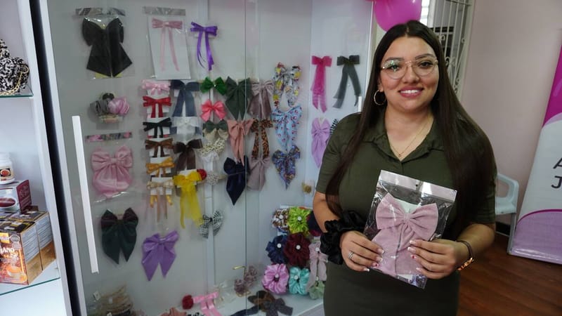 Entra en funcionamiento la vitrina comercial de la Casa de la Mujer en Santander imagen de la publicación