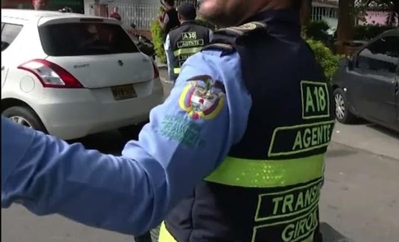 Denuncia grave contra agente de tránsito en Girón por posibles actos de corrupción imagen de la publicación
