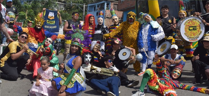 La Feria Popular “Aguante el Barrio” volvió a llenar de vida y cultura la comuna 14 imagen de la publicación