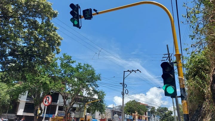 Eliminan semáforos y crean circuito vial en Cañaveral imagen de la publicación