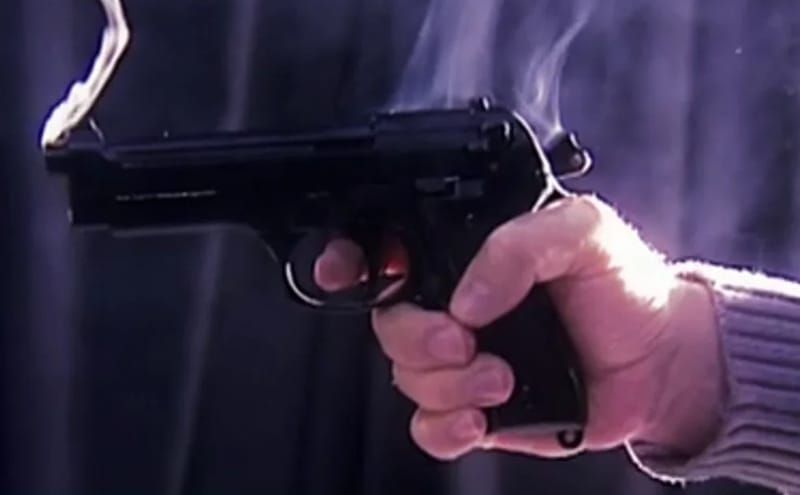 “Por sapo, por ladrón” decía el cartel pegado a un muerto imagen de la publicación