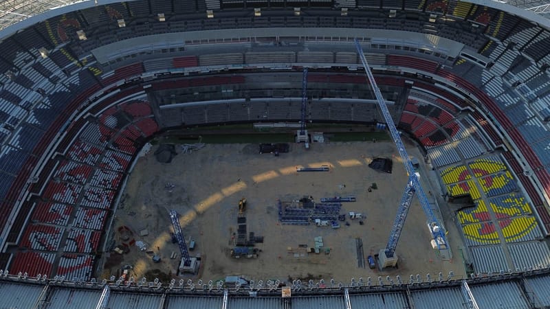 Ciudad de Mexico podría perder partidos del Mundial por retrasos del Estadio Azteca imagen de la publicación