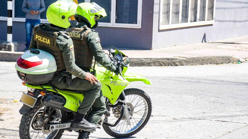 Dos ‘ratas’ motorizadas robaron y se estrellaron imagen de la publicación