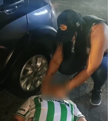 Capturan a mujer señalada de drogar a comerciante para robarle joyas imagen de la publicación