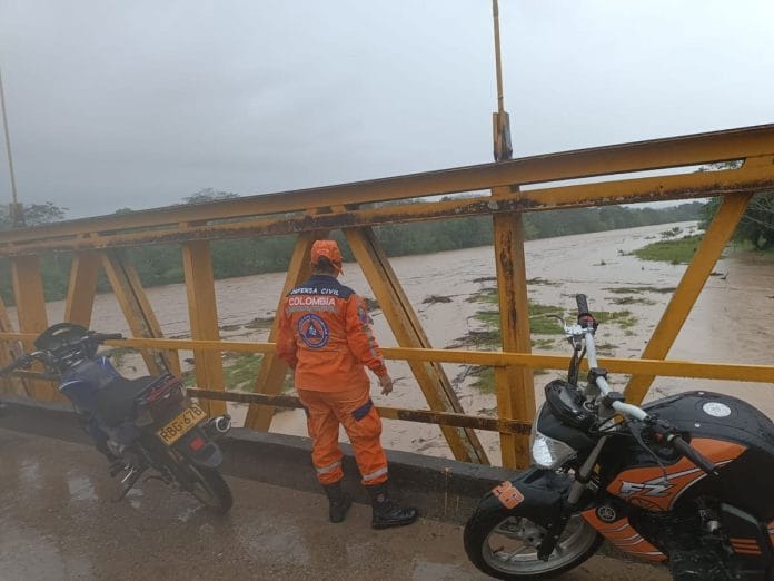 Avalancha en Lebrija deja un fallecido y más de 50 familias damnificadas imagen de la publicación
