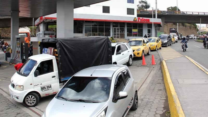 Aunque Petro diga lo contrario, sí hay alto riesgo de racionamiento energético y de combustibles: Contraloría imagen de la publicación