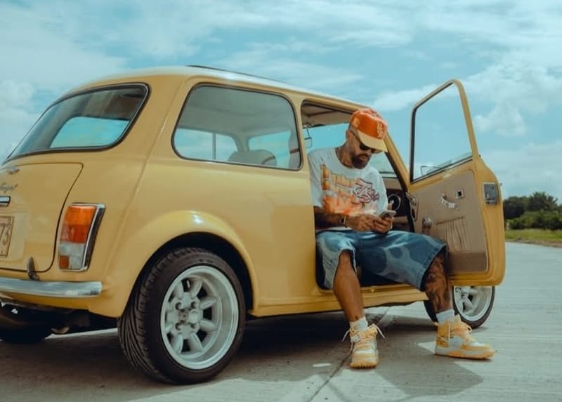 Mike Bahía lanza el video de “Bonita Bonita” imagen de la publicación