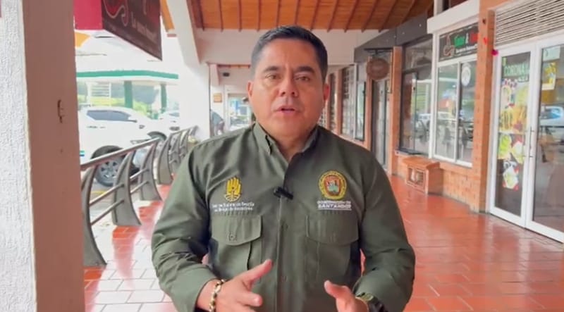 Varios estragos en Santander tras fuertes aguaceros con tormentas eléctricas imagen de la publicación