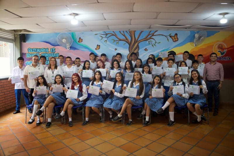 Ceremonia de grado a mediadores de convivencia escolar en Floridablanca imagen de la publicación