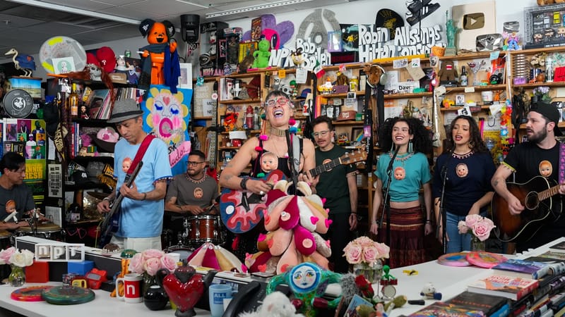 Aterciopelados lanzó su Tiny Desk Concerts de NPR imagen de la publicación