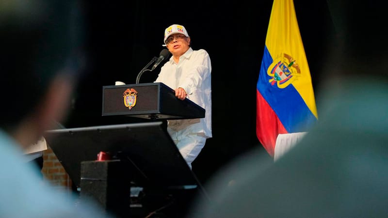 Petro asegura que retención de ahorros pensionales podría poner en peligro pago de pensiones por parte de Colpensiones imagen de la publicación