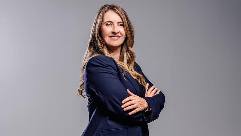 5 partidos políticos respaldan la candidatura de Paloma Valencia  Histórico homenaje de las mujeres para la presidencia de Colombia imagen de la publicación